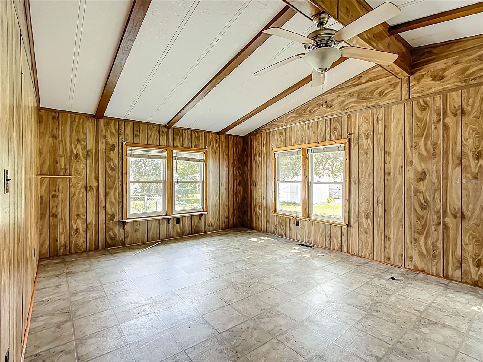 Image 11 of 31 For 5815 Red Fox Drive