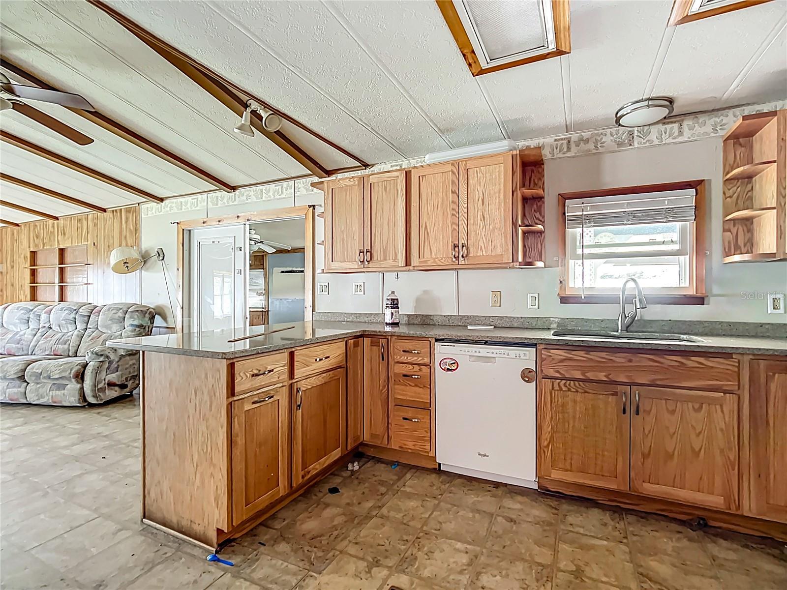 Image 15 of 31 For 5815 Red Fox Drive