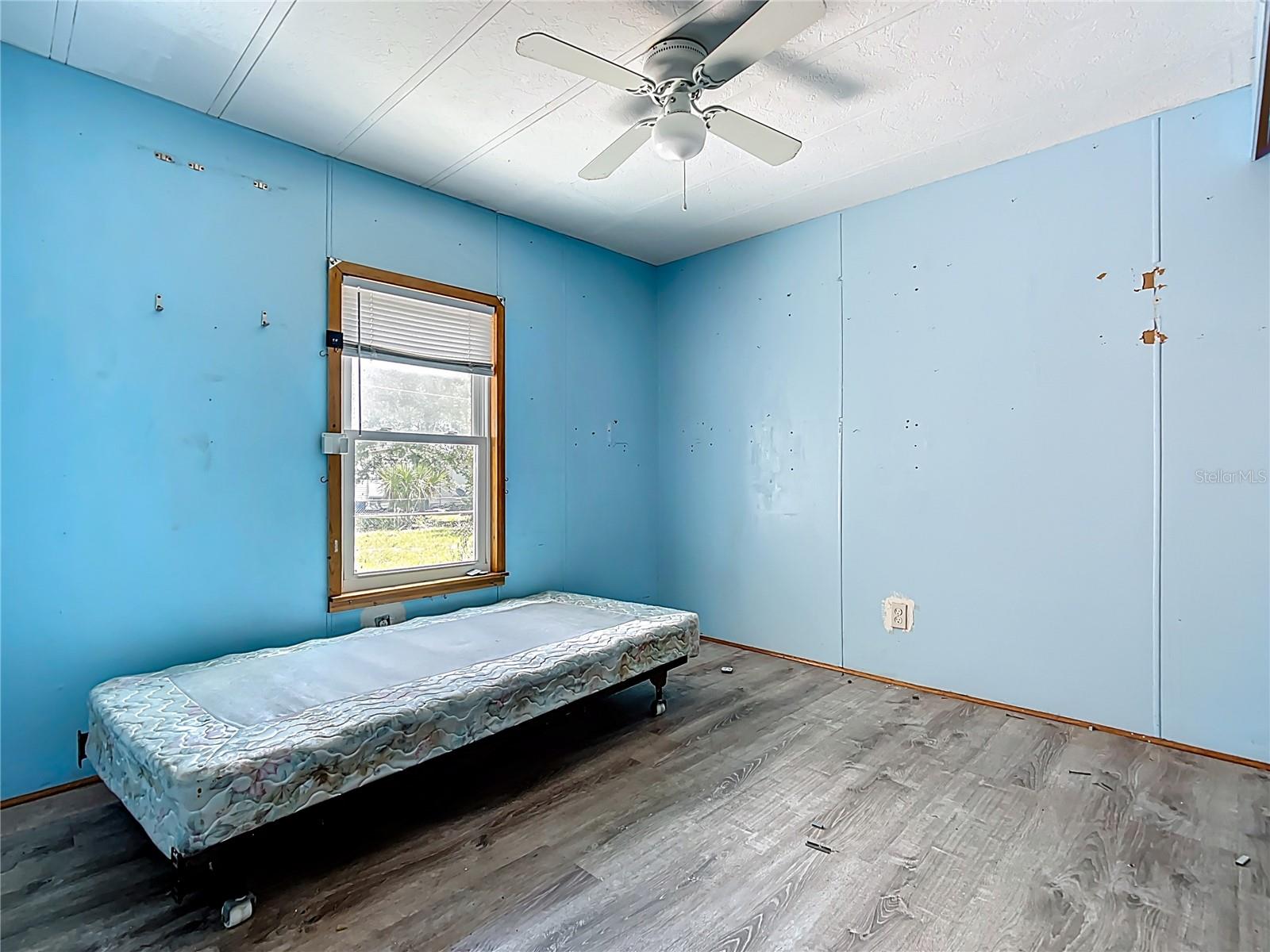 Image 19 of 31 For 5815 Red Fox Drive