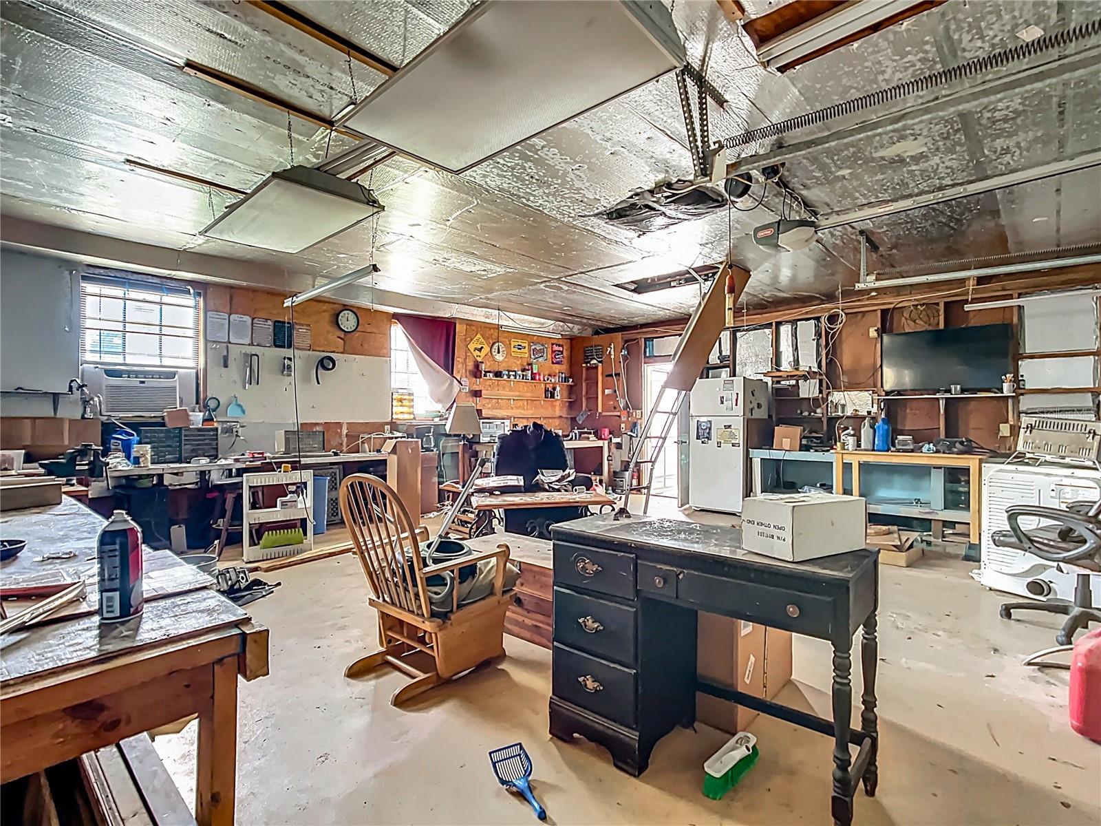 Image 28 of 31 For 5815 Red Fox Drive