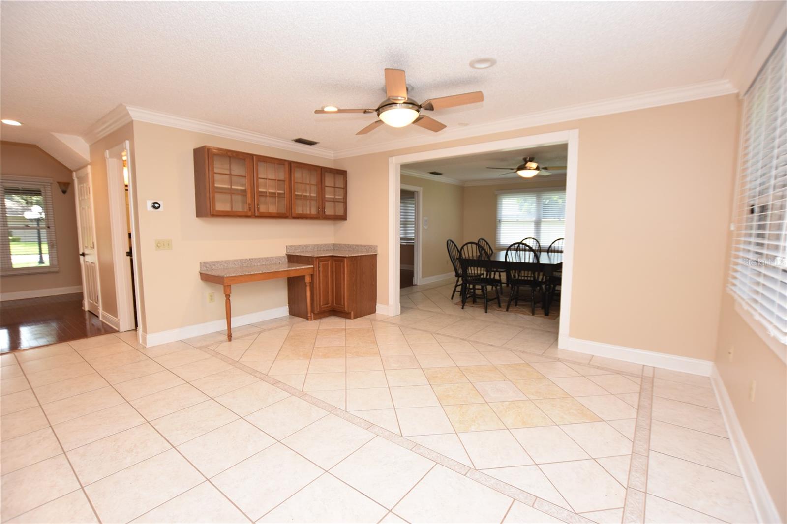 Image 4 of 48 For 4745 Highlands Place Circle