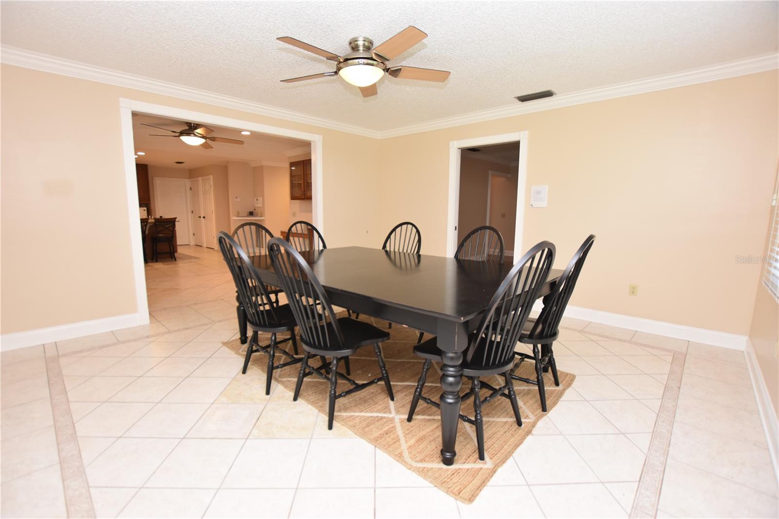 Image 5 of 48 For 4745 Highlands Place Circle