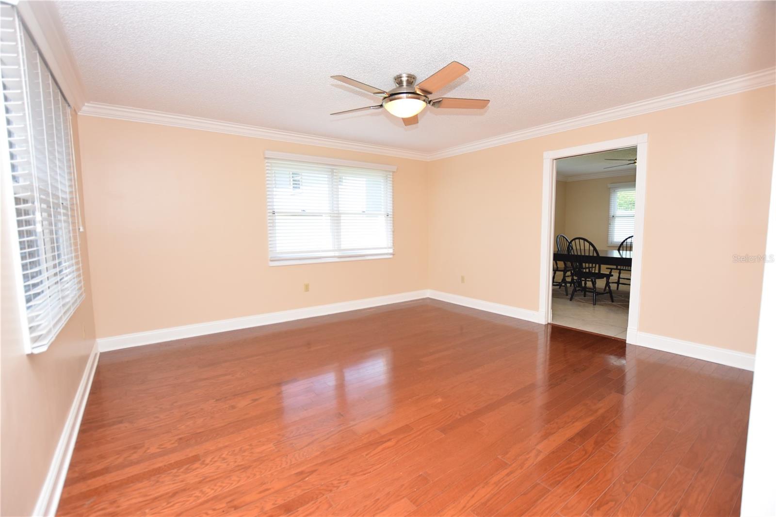 Image 7 of 48 For 4745 Highlands Place Circle
