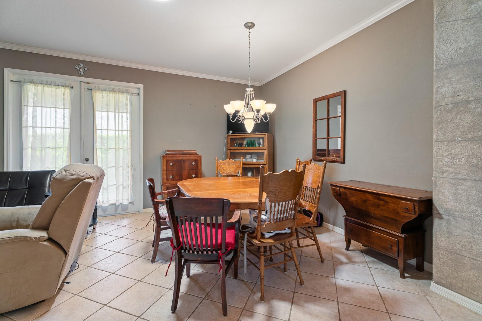 Image 17 of 37 For 3213 Bellflower Way