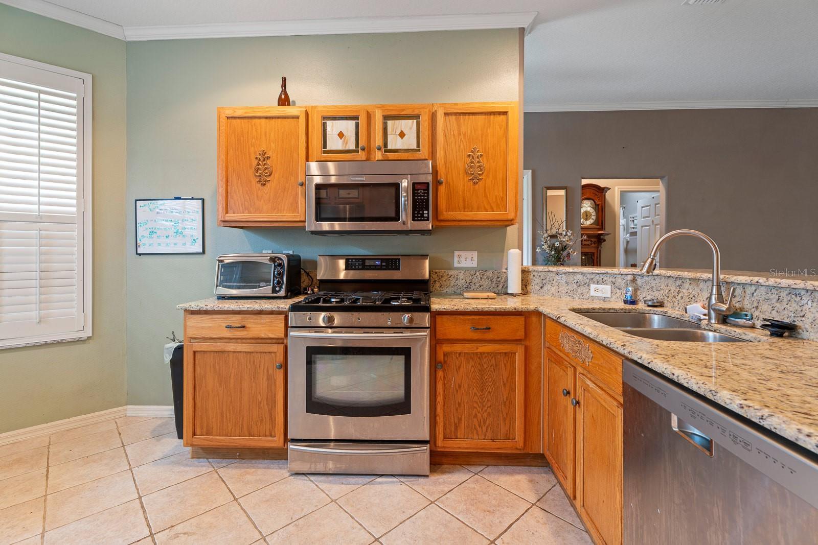 Image 21 of 37 For 3213 Bellflower Way
