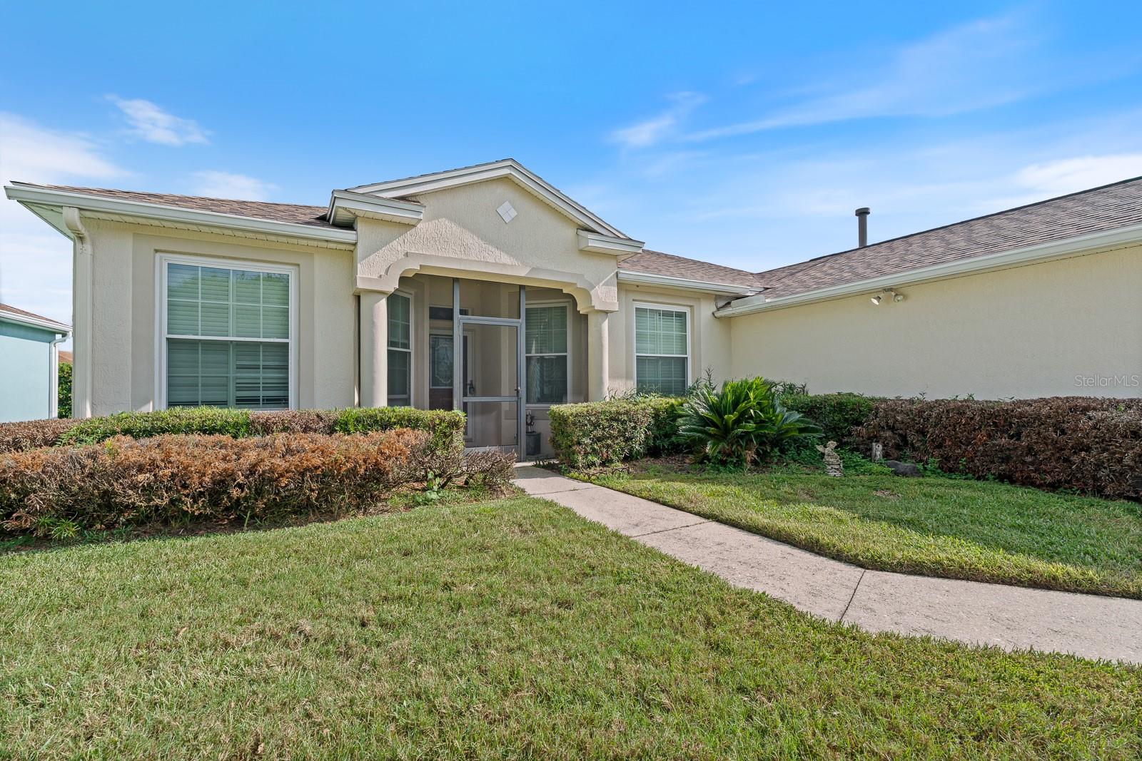 Image 3 of 37 For 3213 Bellflower Way