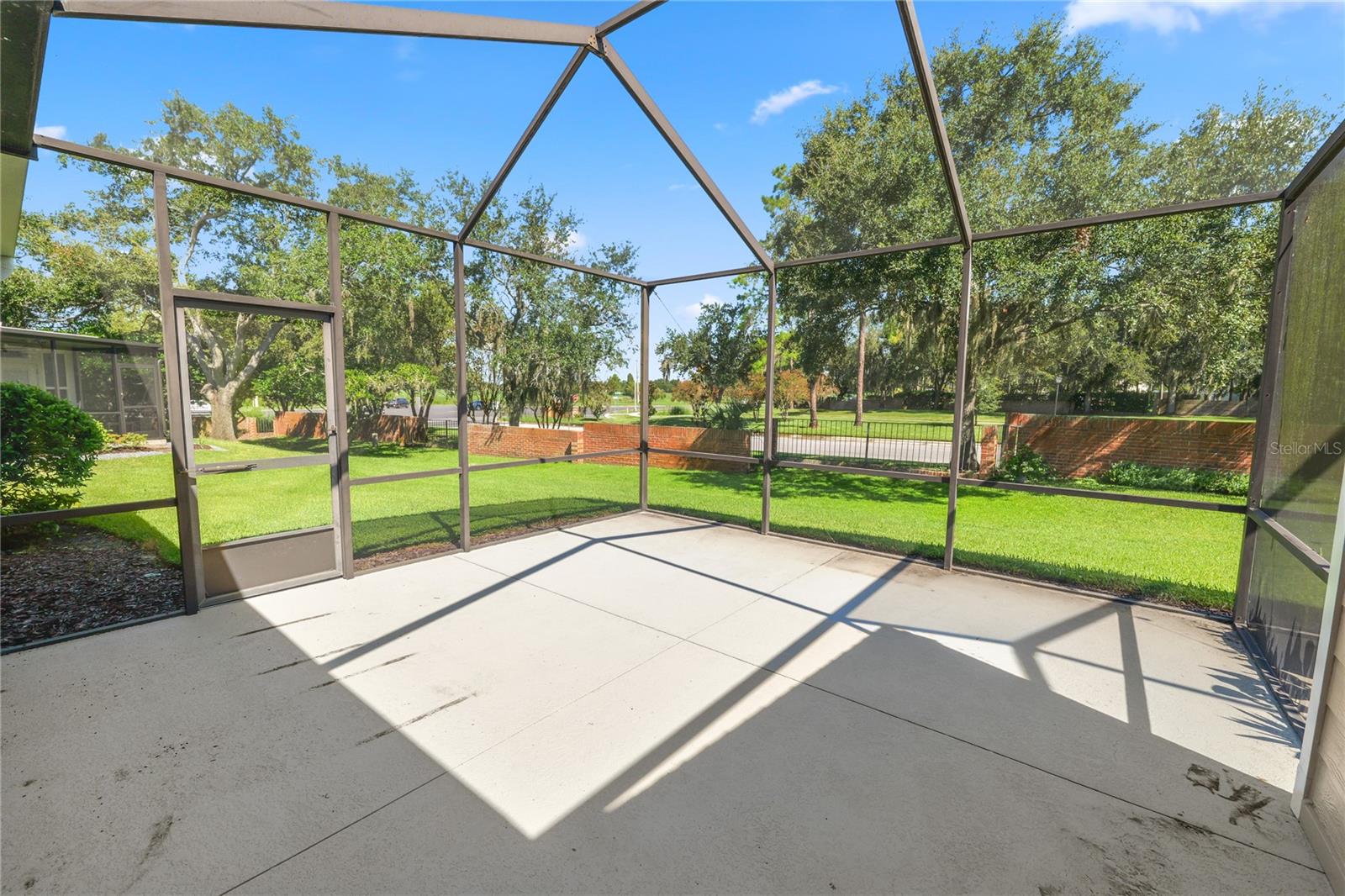 Image 13 of 32 For 3110 Stonewater Drive 122