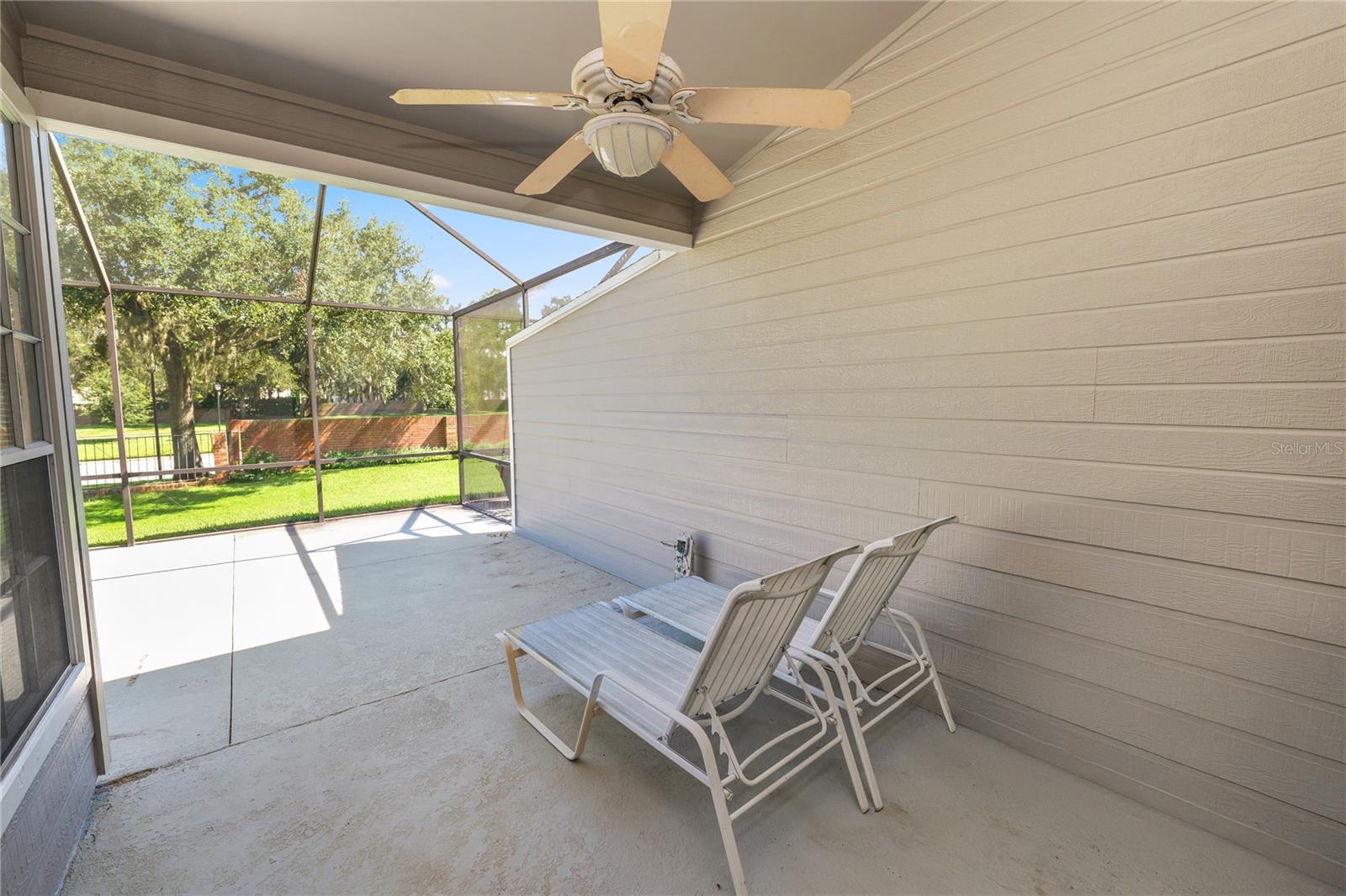 Image 14 of 32 For 3110 Stonewater Drive 122