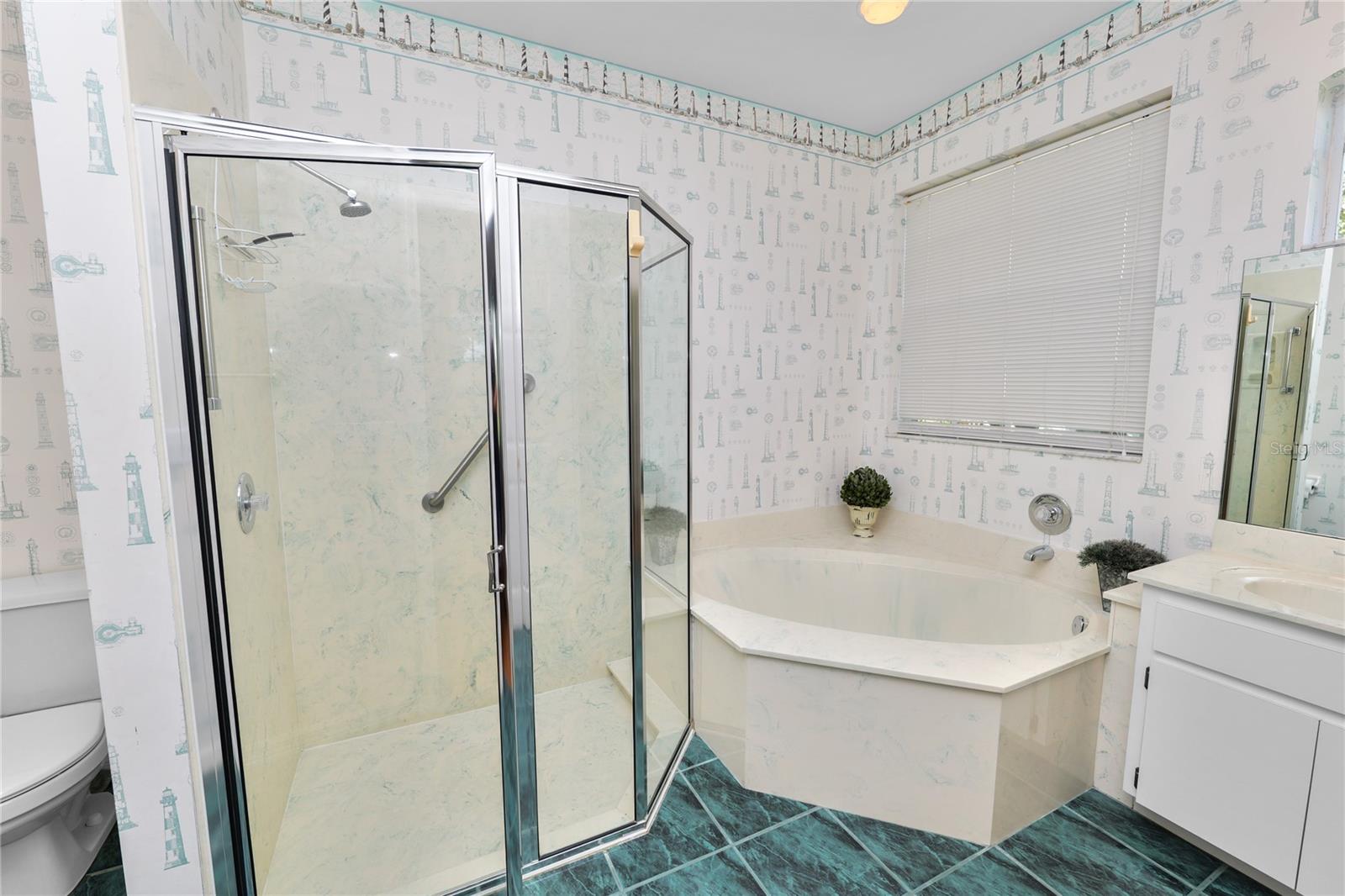 Image 16 of 32 For 3110 Stonewater Drive 122