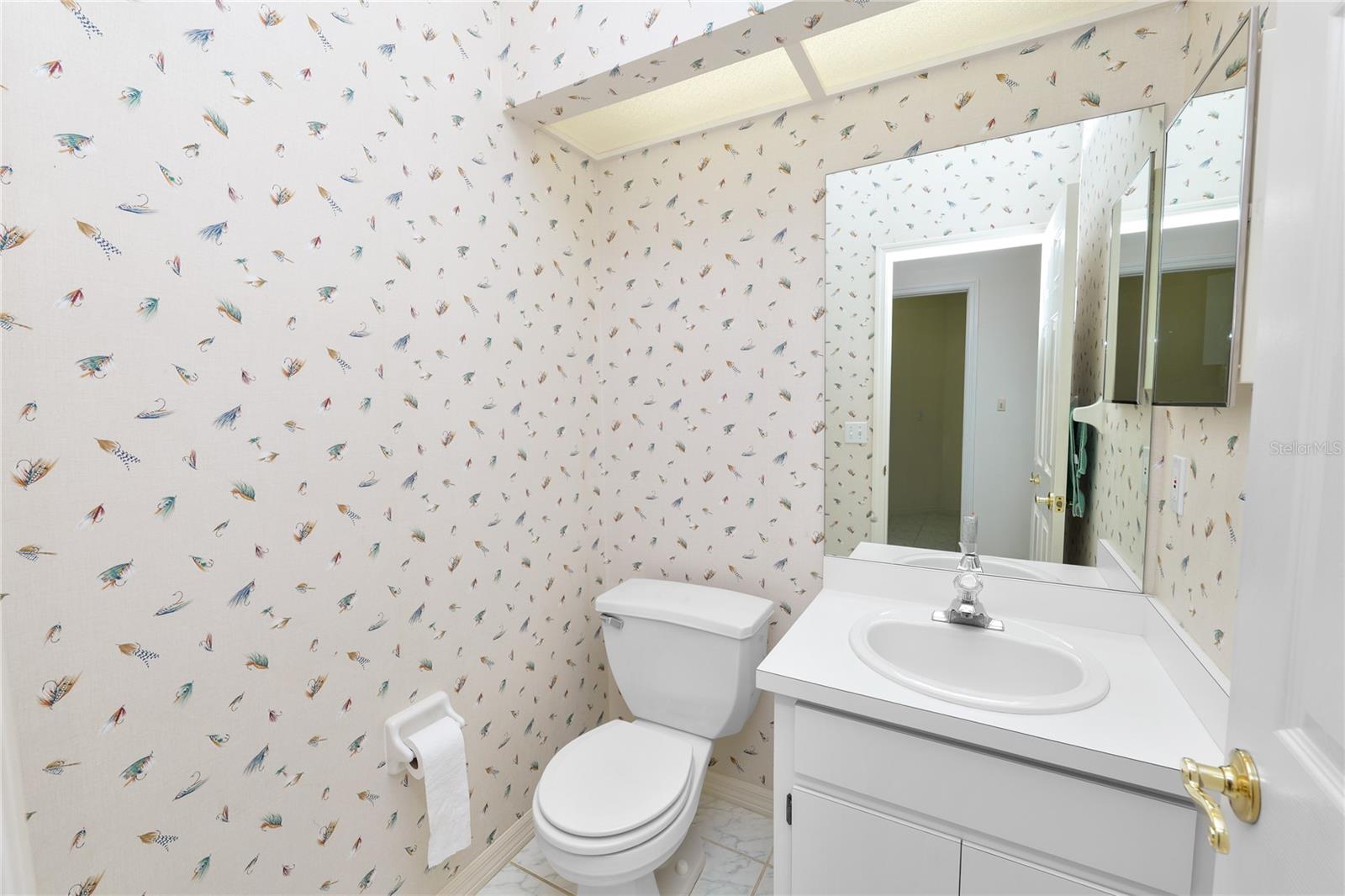 Image 23 of 32 For 3110 Stonewater Drive 122
