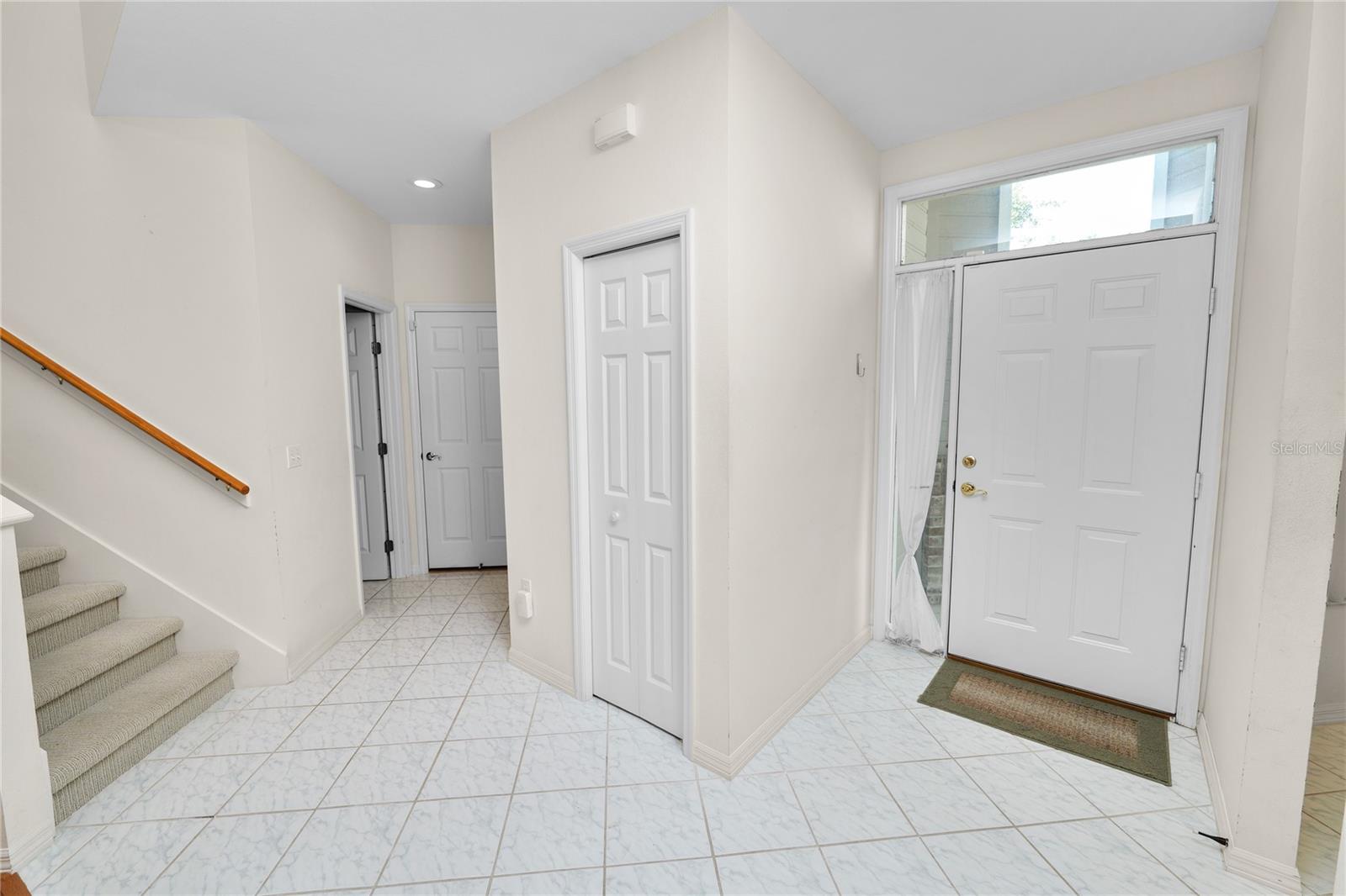 Image 7 of 32 For 3110 Stonewater Drive 122