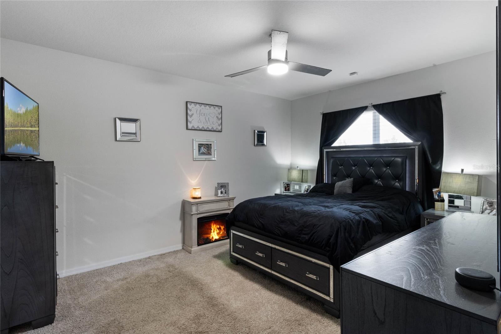 Image 18 of 49 For 228 St Thomas Drive