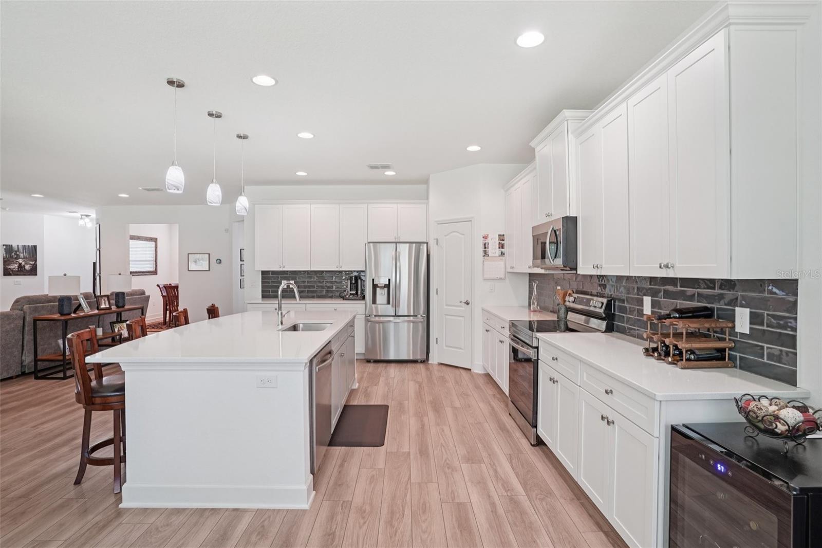 Image 13 of 59 For 1047 Woodland Oaks Drive