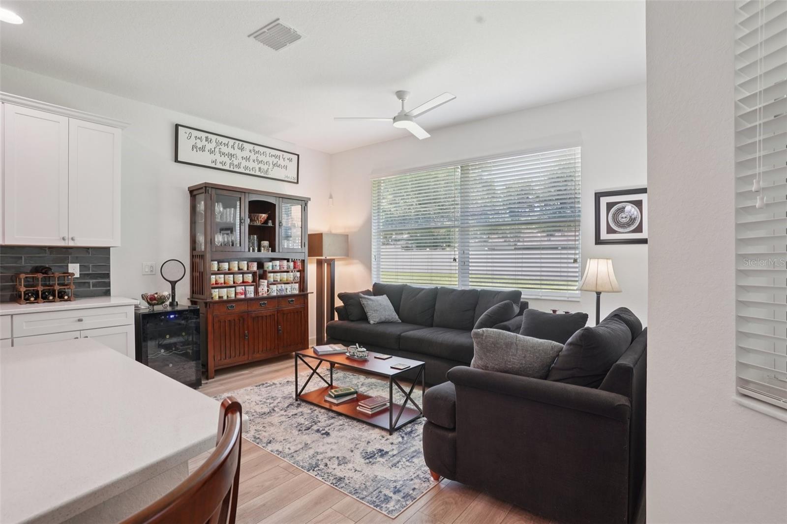 Image 16 of 59 For 1047 Woodland Oaks Drive