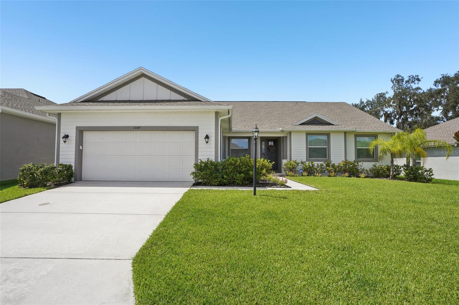 Image 2 of 59 For 1047 Woodland Oaks Drive