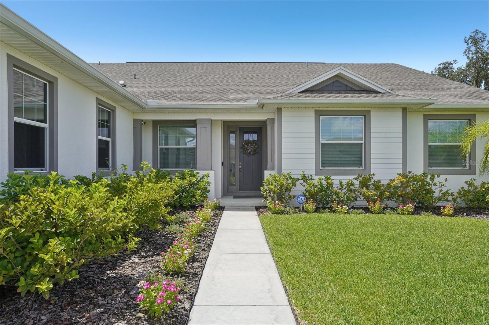 Image 4 of 59 For 1047 Woodland Oaks Drive