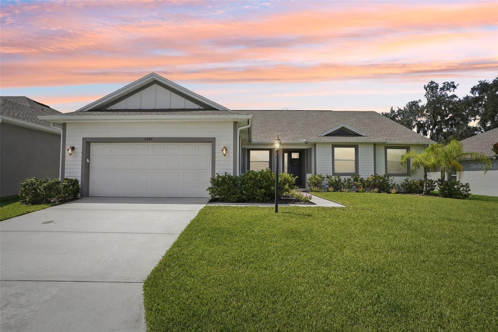 Image 45 of 59 For 1047 Woodland Oaks Drive