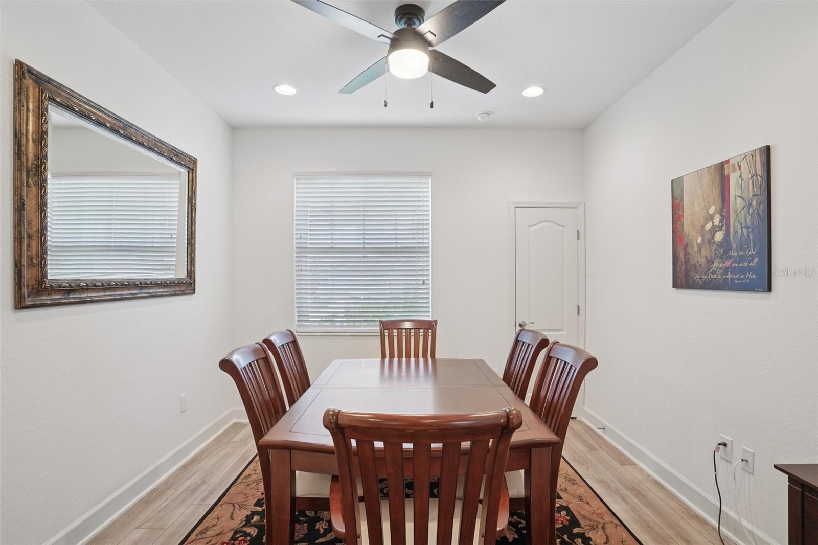 Image 9 of 59 For 1047 Woodland Oaks Drive