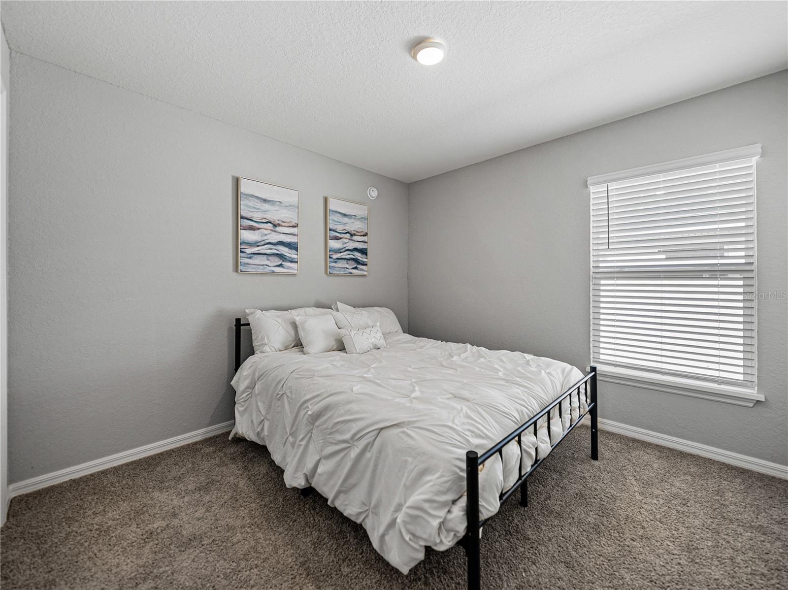 Image 31 of 55 For 721 Daphne Drive