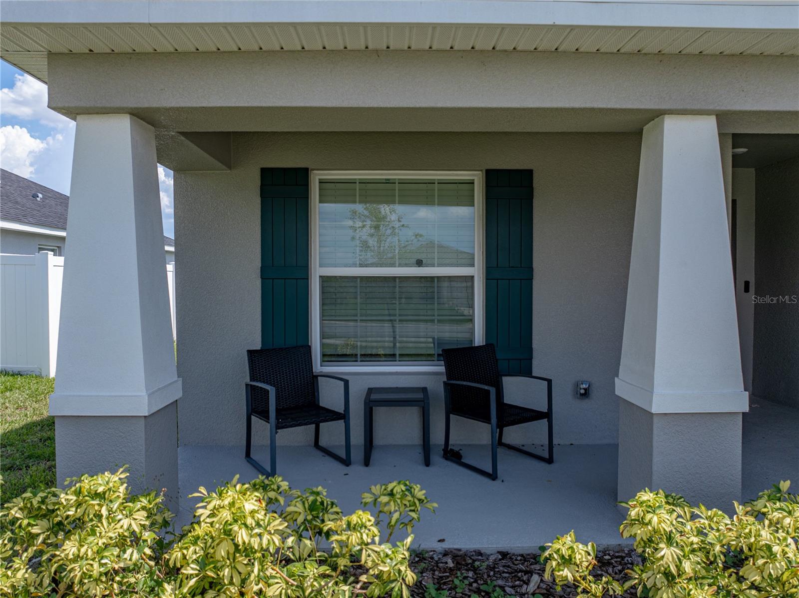 Image 5 of 55 For 721 Daphne Drive