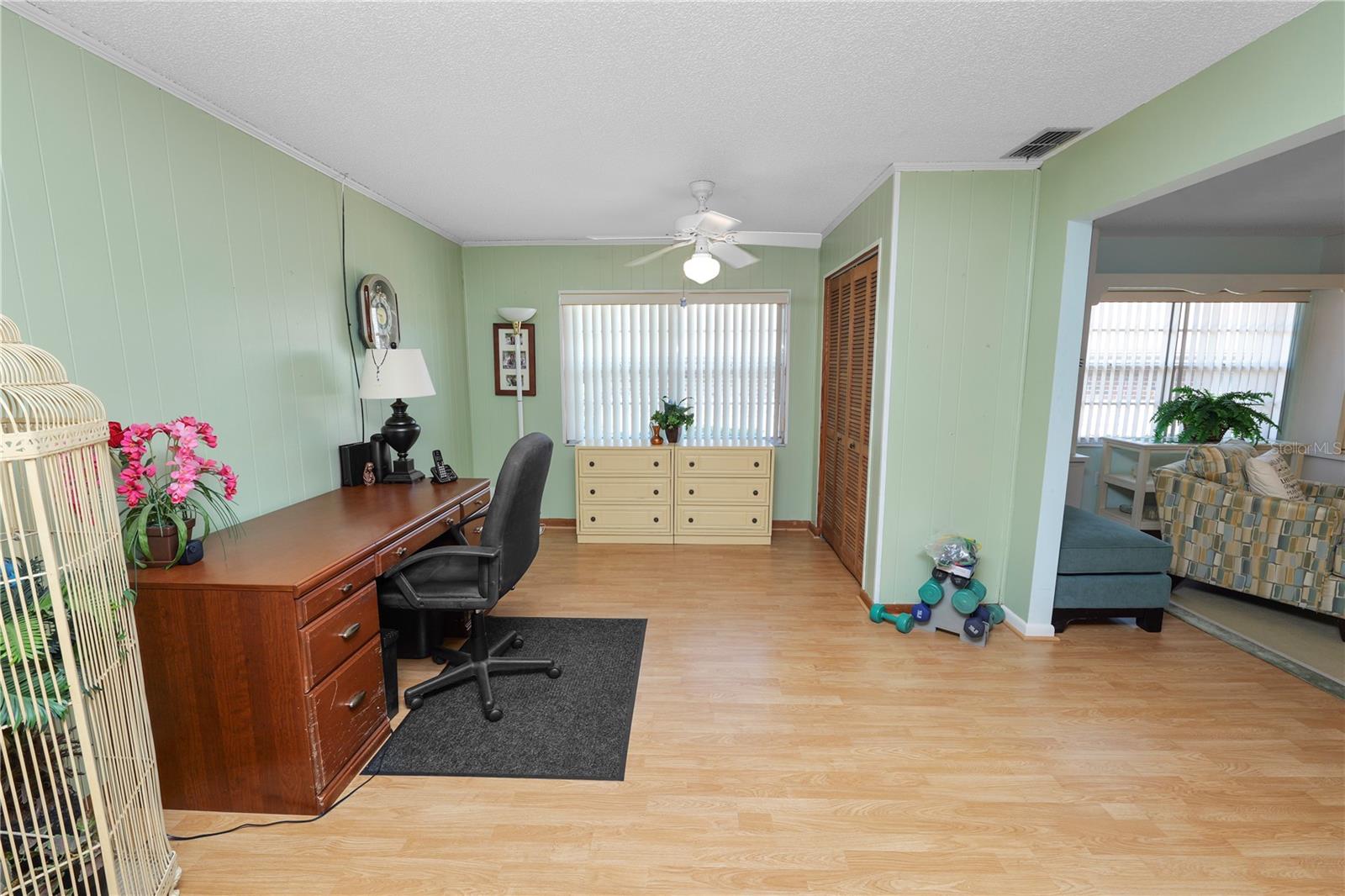 Image 19 of 46 For 522 Villa Vista Boulevard