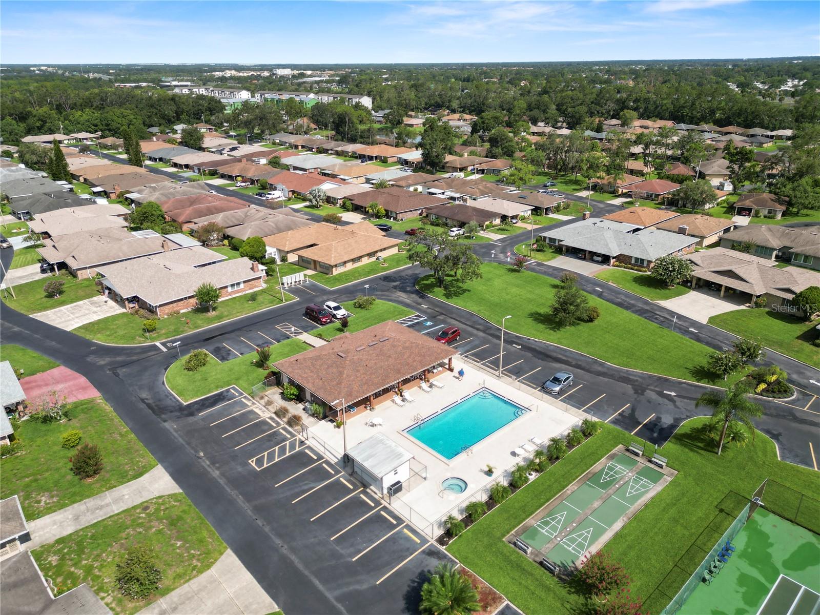 Image 37 of 46 For 522 Villa Vista Boulevard