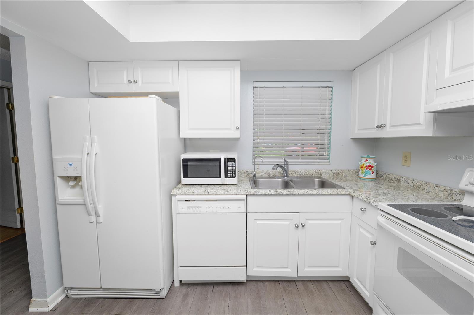 Image 8 of 46 For 522 Villa Vista Boulevard