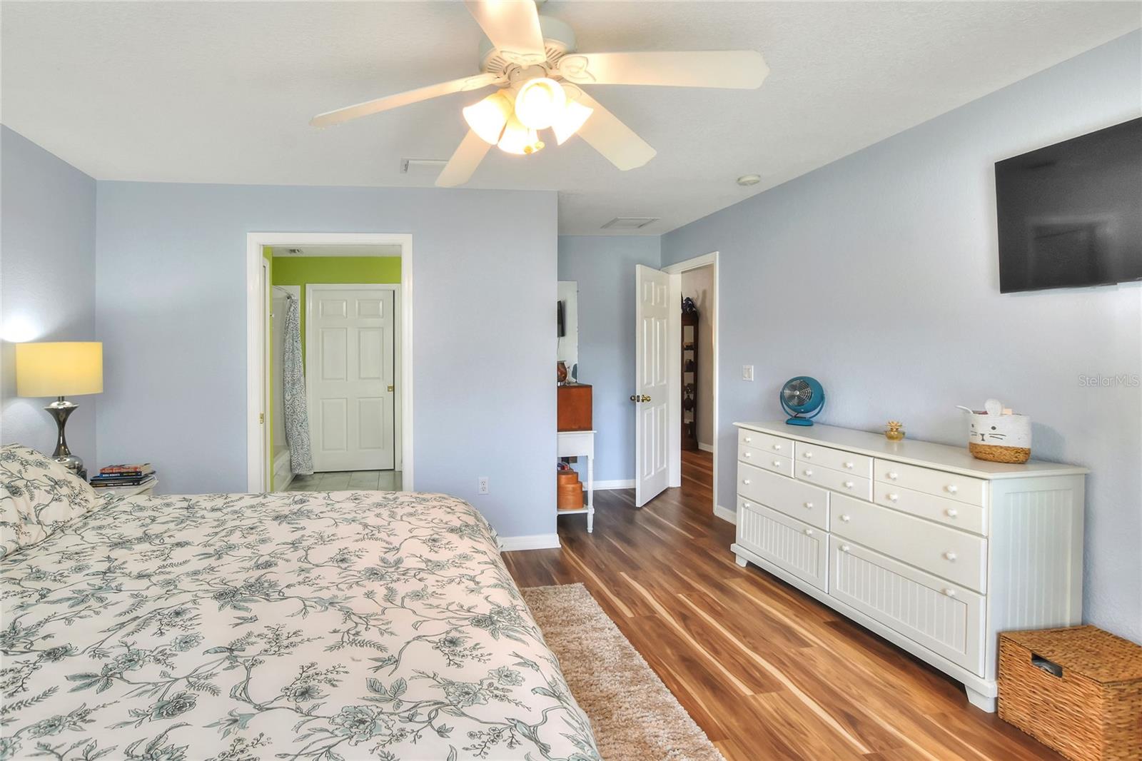 Image 21 of 34 For 3706 Sarria Avenue