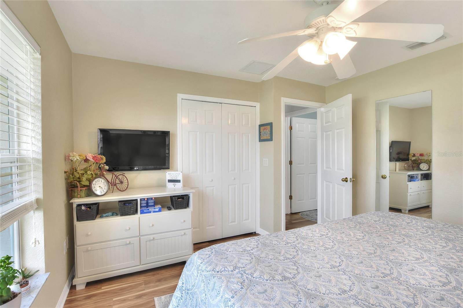 Image 26 of 34 For 3706 Sarria Avenue