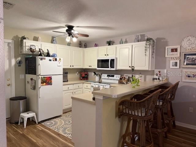 Image 9 of 34 For 3706 Sarria Avenue