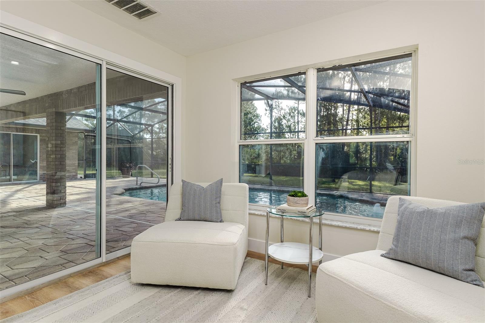 Image 42 of 70 For 2666 Winnemissett Oaks Drive