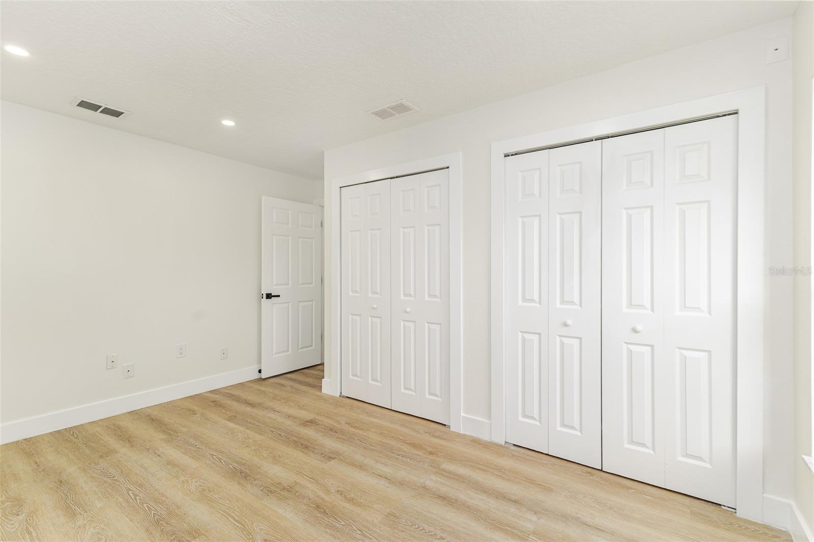Image 57 of 70 For 2666 Winnemissett Oaks Drive
