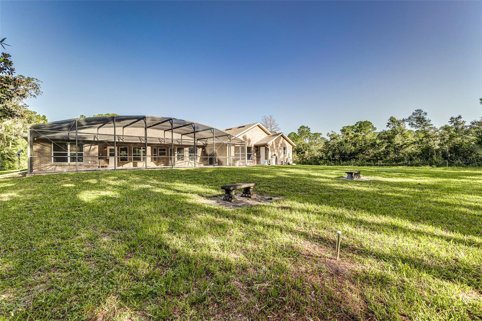Image 69 of 70 For 2666 Winnemissett Oaks Drive