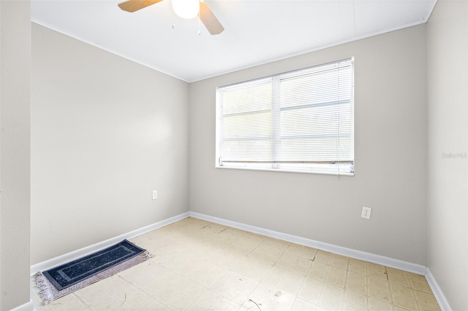 Image 19 of 32 For 1331 33rd St Nw