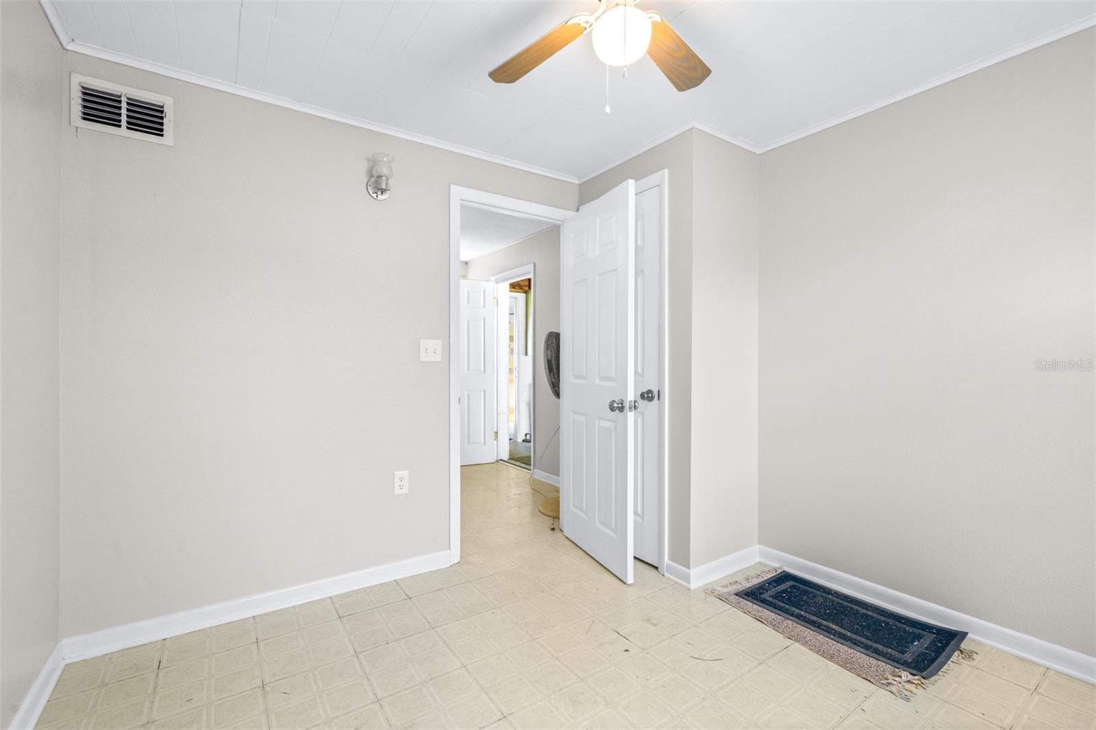 Image 20 of 32 For 1331 33rd St Nw