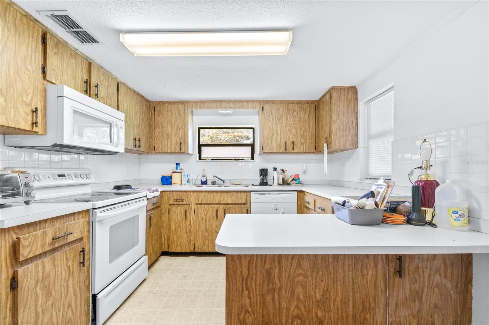 Image 6 of 32 For 1331 33rd St Nw