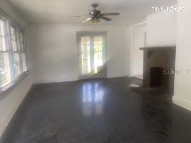 Image 6 of 25 For 1201 Oakhill Street