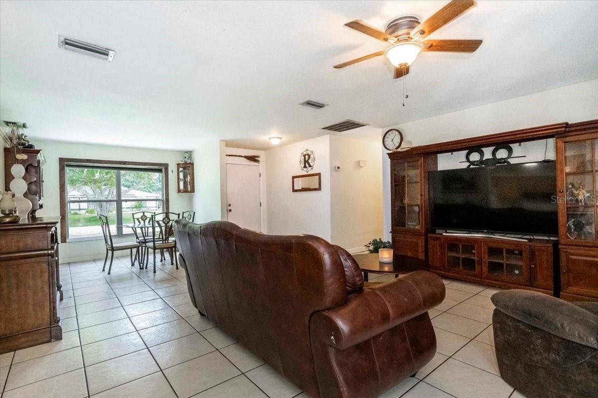 Image 11 of 44 For 3140 Peacock Lane
