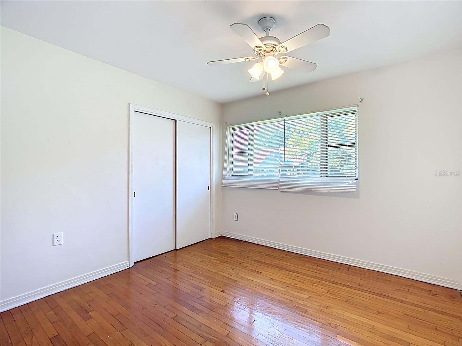 Image 22 of 30 For 539 Beacon Road