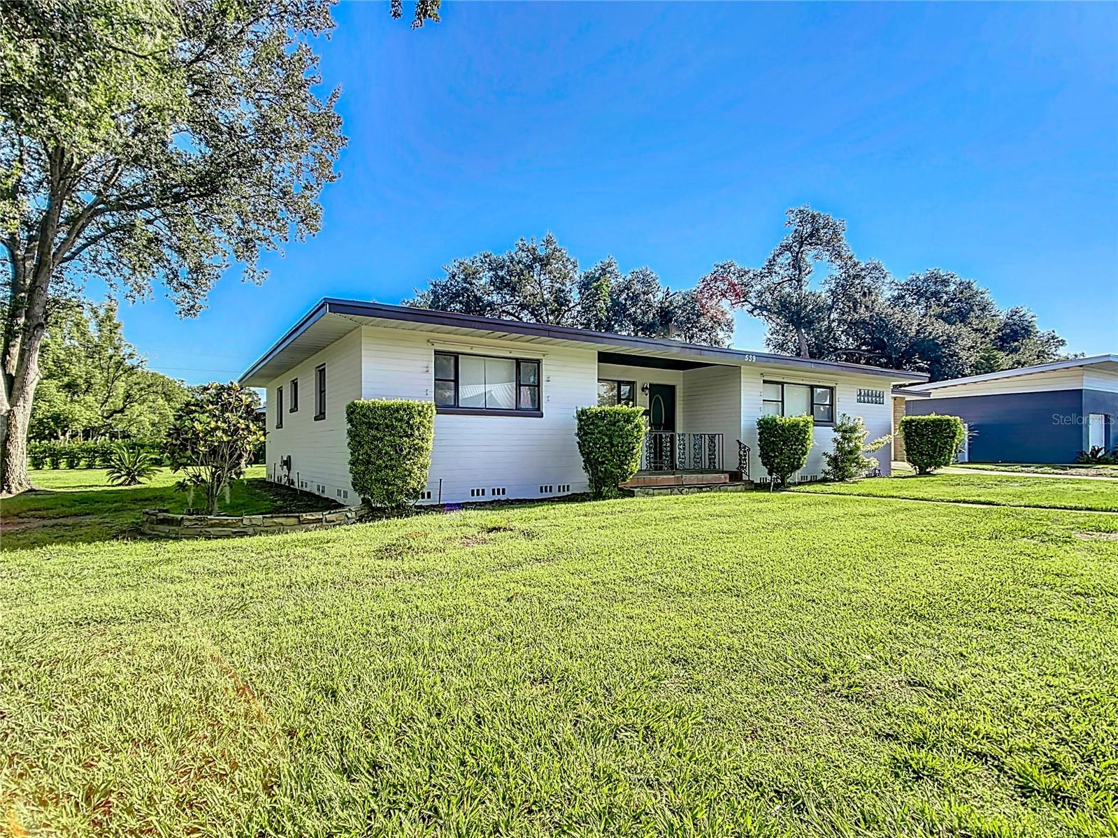 Image 3 of 30 For 539 Beacon Road