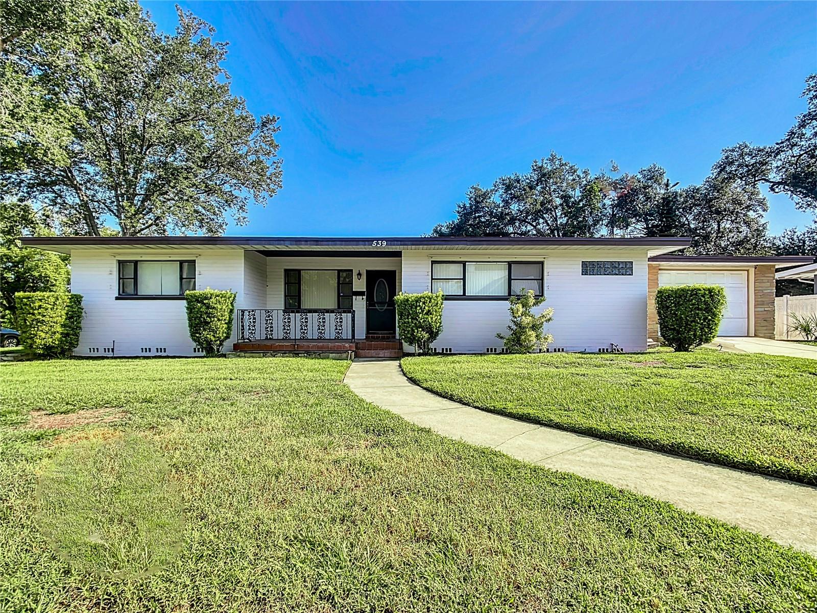 Image 4 of 30 For 539 Beacon Road