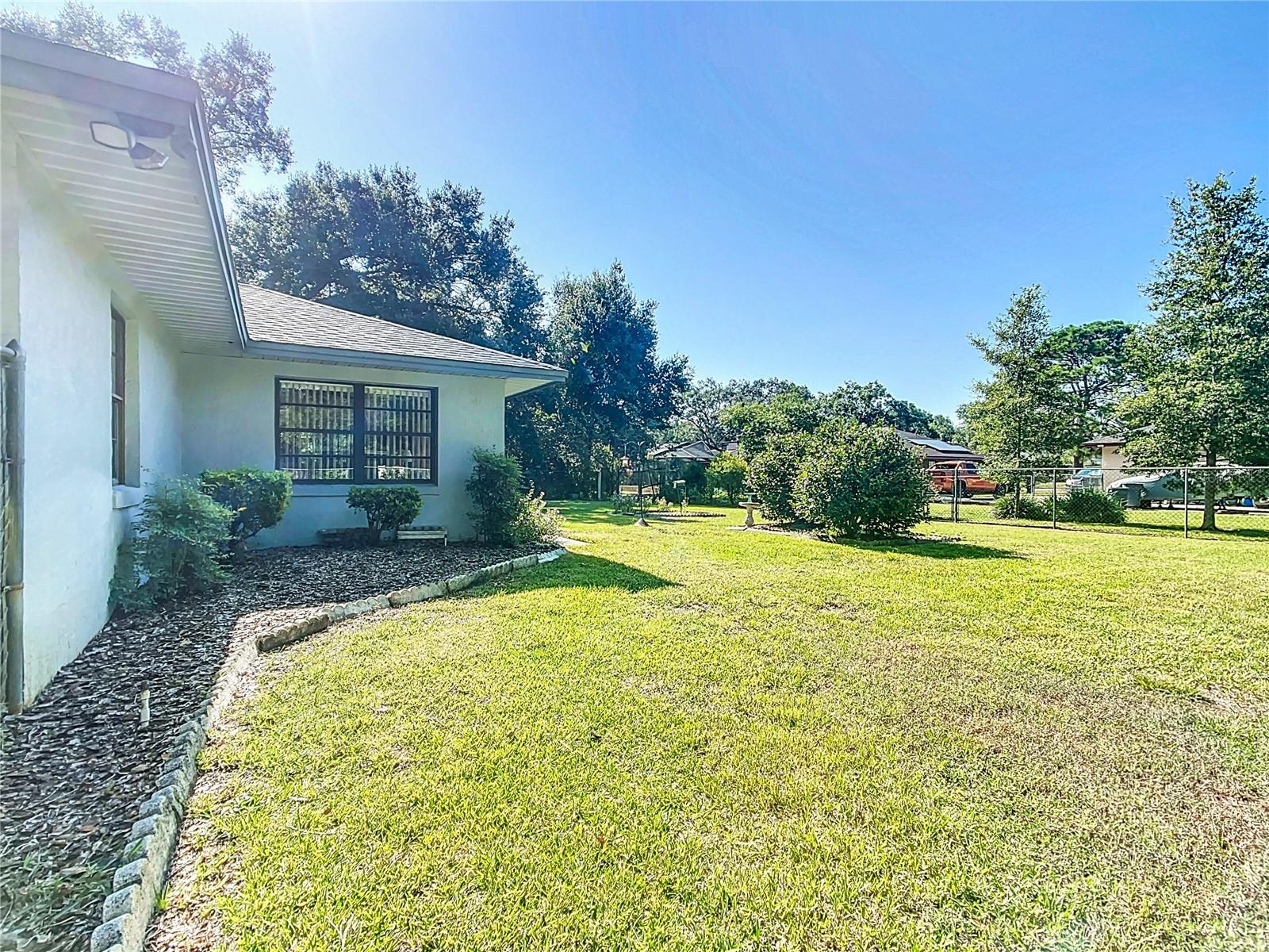 Image 32 of 38 For 1405 Ridgegreen Loop N