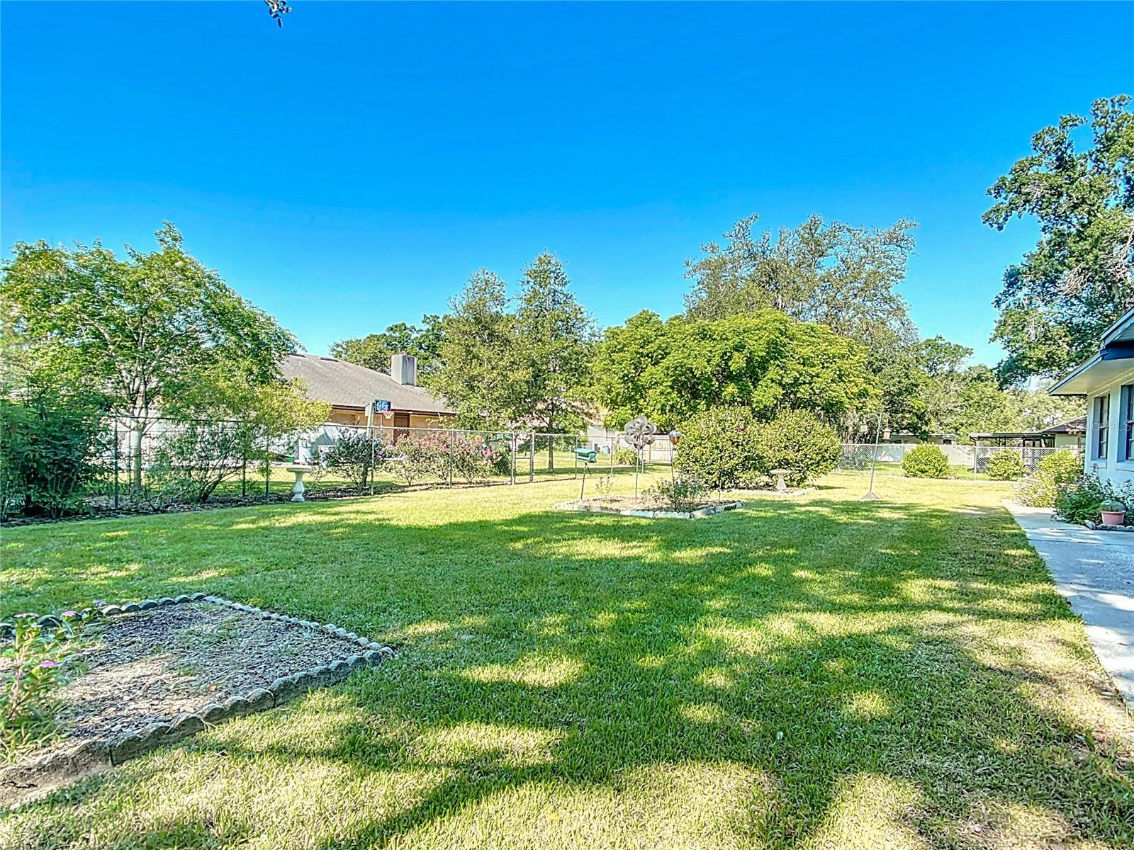 Image 34 of 38 For 1405 Ridgegreen Loop N