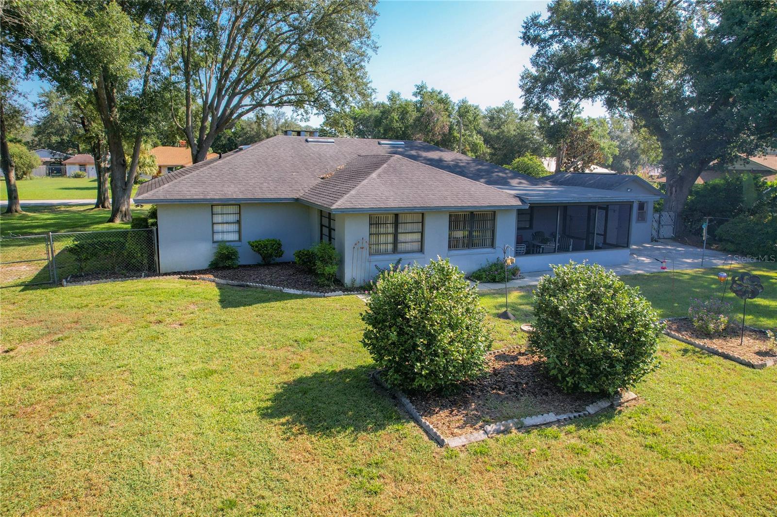 Image 4 of 38 For 1405 Ridgegreen Loop N