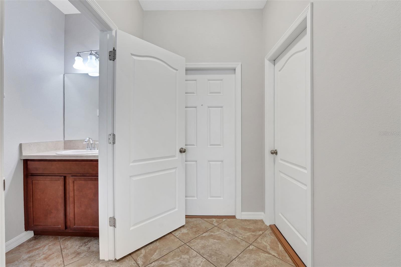 Image 12 of 26 For 6477 Sedgeford Drive