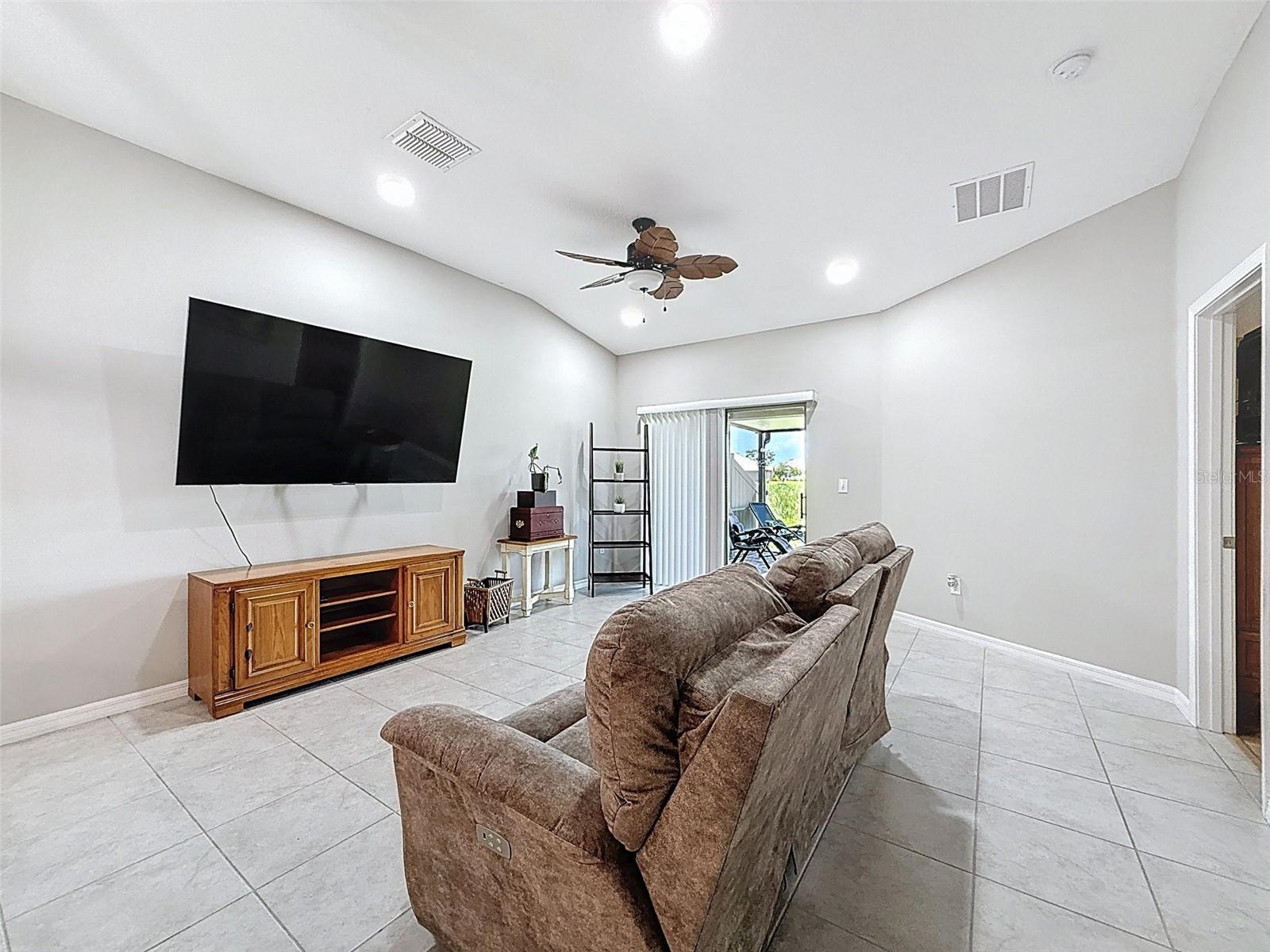 Image 40 of 86 For 13407 Crest Lake Drive