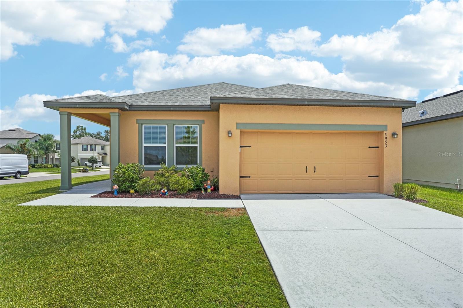 Details for 3953 Spruce Creek Drive, LAKELAND, FL 33811