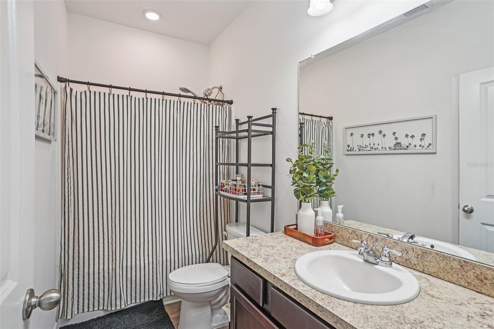 Image 22 of 54 For 3953 Spruce Creek Drive