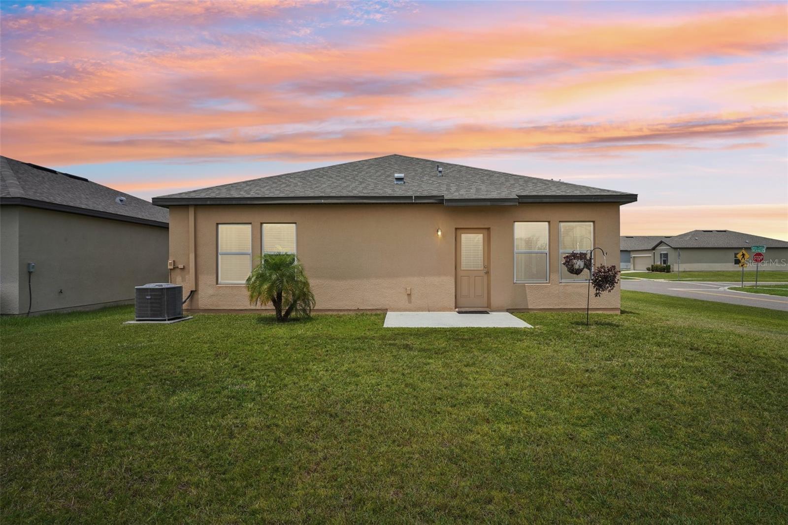 Image 33 of 54 For 3953 Spruce Creek Drive