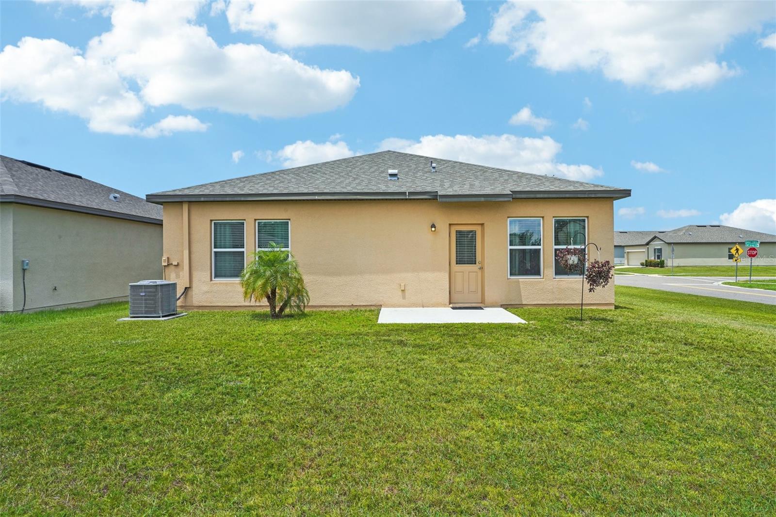 Image 34 of 54 For 3953 Spruce Creek Drive